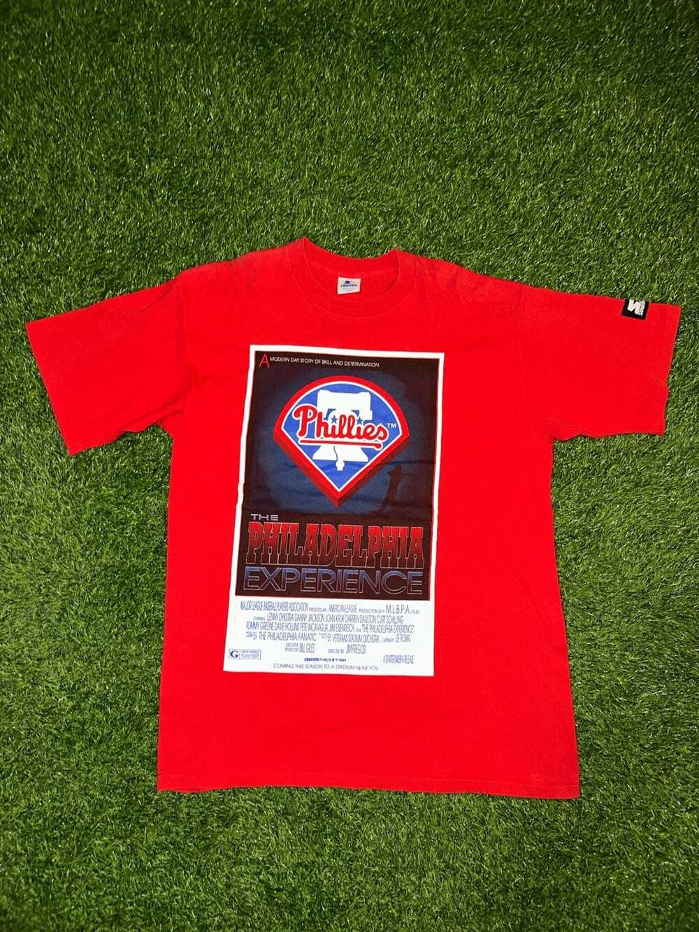 Starter Philadelphia Phillies Experience T-Shirt Size Large Red